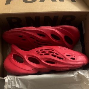 Red Foam Runners